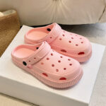 Unisex Adult Pink Clogs – Lightweight Waterproof Slip-On Garden Shoes for Men & Women, Breathable EVA Slippers with Strap for Indoor & Outdoor Use